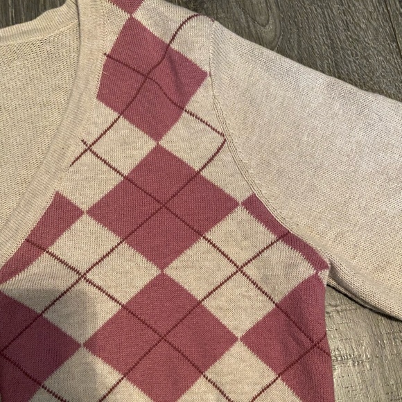 Knit Cropped Sweater. Size L. No tags, never worn - Picture 2 of 3